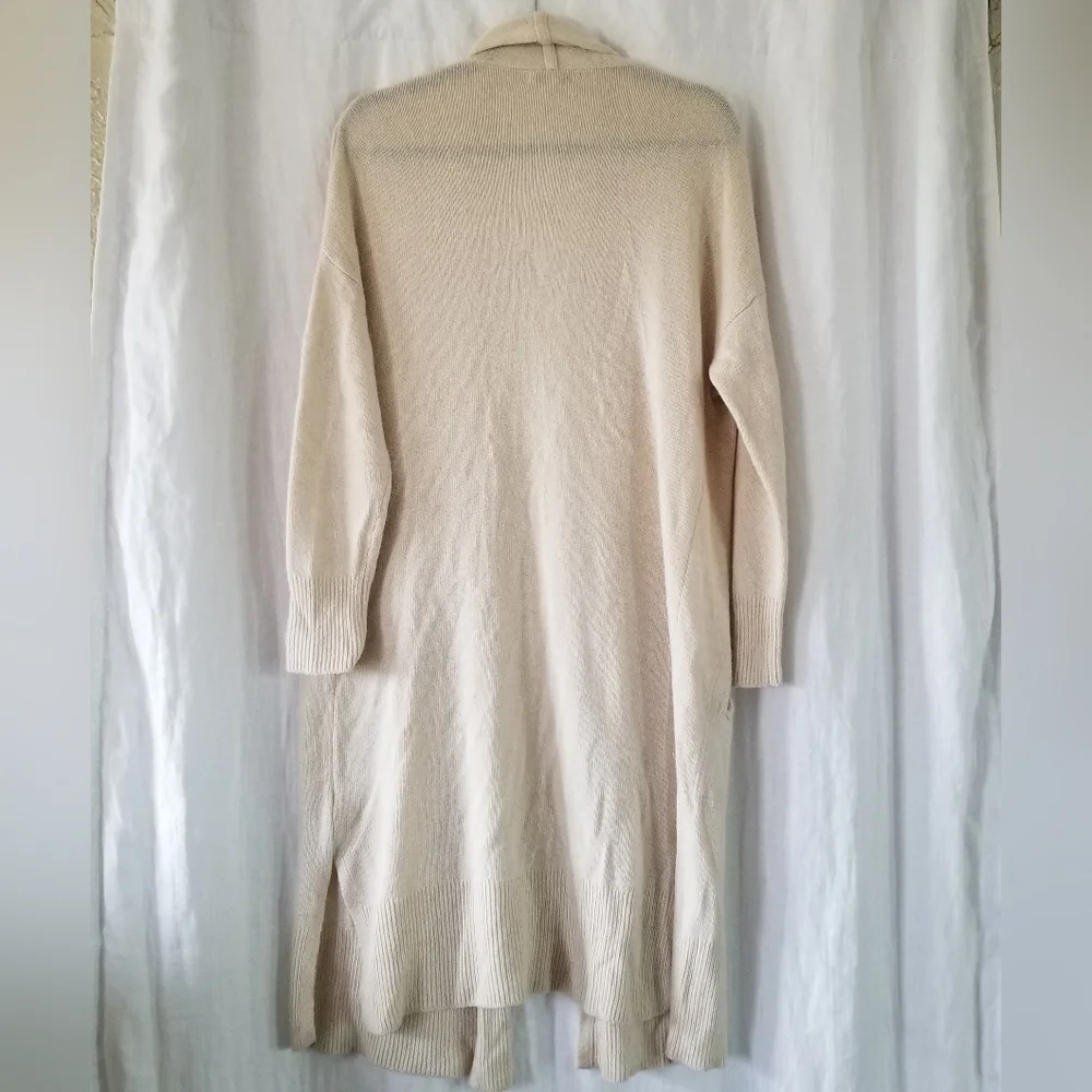 Madewell | Lightweight Rivington Cardigan Sweater - Picture 4 of 8